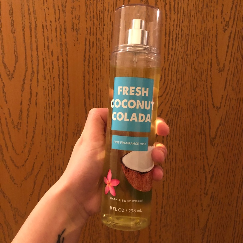 Fresh coconut coolada fine fragrance mist